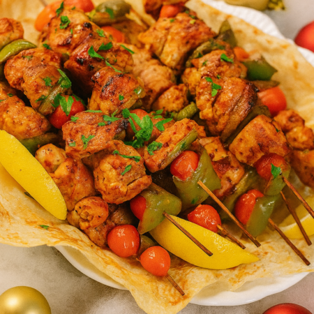 كيلو شيش طاووق مشوي - متبل ومشوي على الفحم - 300 جنيه